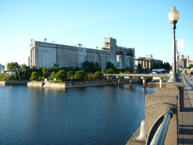 montreal_ottawa_kingston_003.JPG