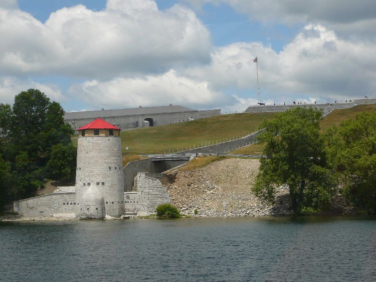 montreal_ottawa_kingston_174.JPG
